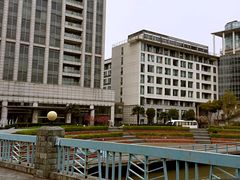 -上海外国语大学(虹口校区)