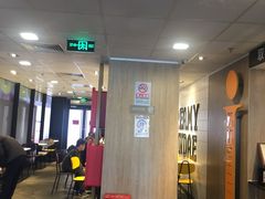 -麦当劳(国家体育场南路店)