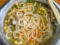 -螺满地螺丝粉