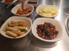 -韩聚屋韩国烤肉餐厅(新北万达店)