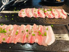 -炙忧烤肉屋(中国铁建广场店)