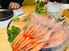 -枝魯枝魯自助料理
