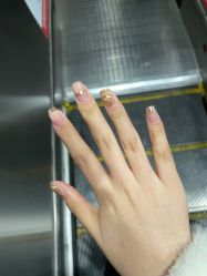 -米小兔美甲美睫