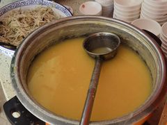 -闫家驴肉老店(华电一校店)