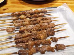 羊肉串-马路牙子地桌烤肉(工体店)