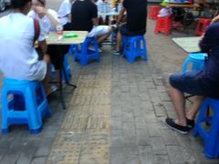 -酒宝荡烧烤(长航局江大路住宅小区店)