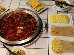 -蛙一刀·麻椒鱼火锅(金仙桥店)