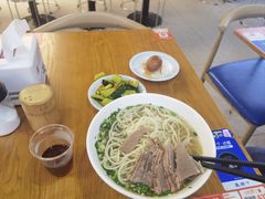 -小灶派· 地道兰州牛肉面(宏发大厦店)