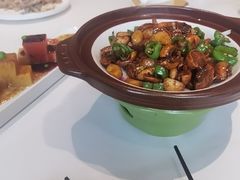 -梅利汴京烤鸭•开封豫菜地标店(东大街店)