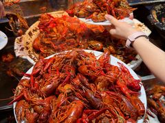 -金马门国际美食百汇(珞喻路店)
