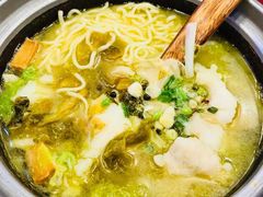 -周鱼小馆石锅酸菜鱼(活力汇店)