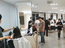 -DX HAIR SALON·发现未知美发沙龙