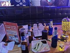 -喜鹊音乐酒馆(西街店)