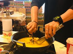 -鲜入围煮花胶鸡海鲜火锅
