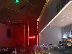 -TZ House音乐现场(来福士中心店)