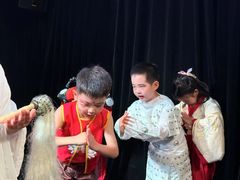 -猴有戏教育戏剧·音乐剧·主持口才·演讲朗诵辩论(环球港华师大校区)