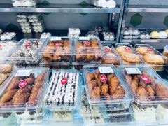 -白玉兰食品(中山公园龙之梦店)