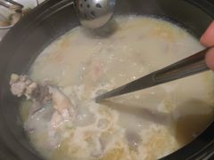 胡椒猪肚鸡-顺德公广东猪肚鸡·煲仔饭(白石洲店)