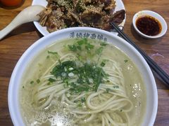 -萍姨抻面馆·鸡架冒菜(清湖店)