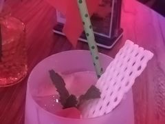 -池畔酒吧 WET Bar