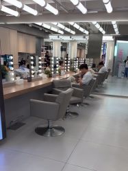 -Z.X HAIR SALON张新美业