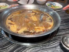 -老船舫·现做活鲜鱼馆(东郊记忆店)