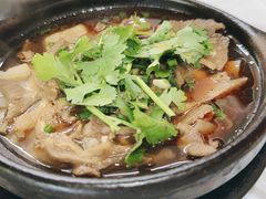 -余家庄肥肠鱼地方汤锅(银杏大道店)