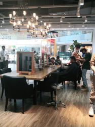 -Mentor Hair Salon