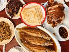 -聚首堂·特色小吃·肘子(什刹海德胜门店)