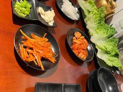 -肉甲韩国木炭烤肉(新壹街1店)