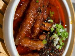 -渝是乎酸菜鱼(龙旗购物中心店)