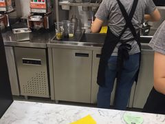 -CoCo都可(北京西站北广场店)