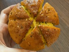 蒜香乳酪包-麦陌(正弘城店)