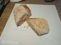 -必胜客(新中纬店)