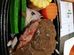 -尊品牛排(沙湾印象汇店)