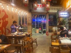 -旧街市鲜货老火锅(大光路店)