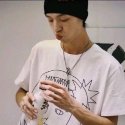 -贝勒爷专业男发