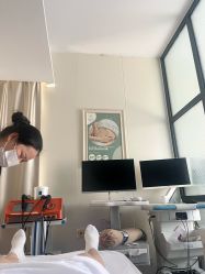 -Mamom club 慢会所(爱丁堡店)