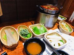 -独食火锅·半米屋台(直营总店)