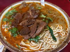 -金杨拉面王小吃面馆·牛三宝面·红烧牛肉粉