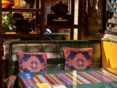 -藏地尼西黑陶餐馆.藏餐.酒馆