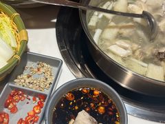 -喃喃椰·糟粕醋椰子鸡火锅(七堡花园店)