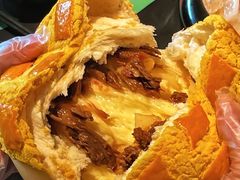 酥皮乳鸽菠萝包-羽鸽集·乳鸽专门店·地道顺德菜(岭南站店)