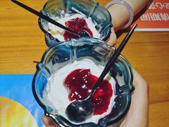 樱桃酸奶-HELLO MUSAE 拾光缪斯餐厅·纯正希腊风味(苏州中心店)