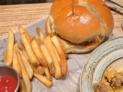 -幸邻食堂