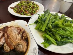 -余杨鸭鸭餐厅