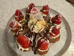 草莓忌廉华夫饼-BE BRIGHT KITCHEN(正佳广场店)