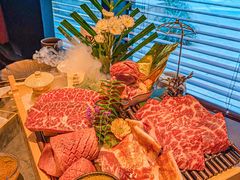 -铭牛烧肉·和牛海鲜自助(高新月牙湖店)