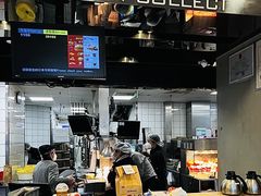 -麦当劳(展览路店)
