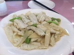 -牟传仁饭庄(星海店)